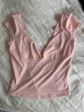 Soft Pink V-Neck Cap Sleeve Crop Top